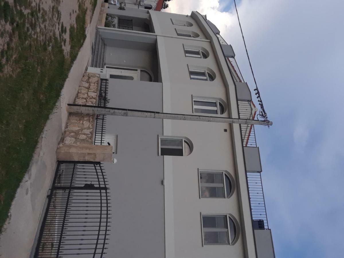 Water View Brand New Apartment, Short Stroll To Beach, Peaceful! Kosljun Exterior photo