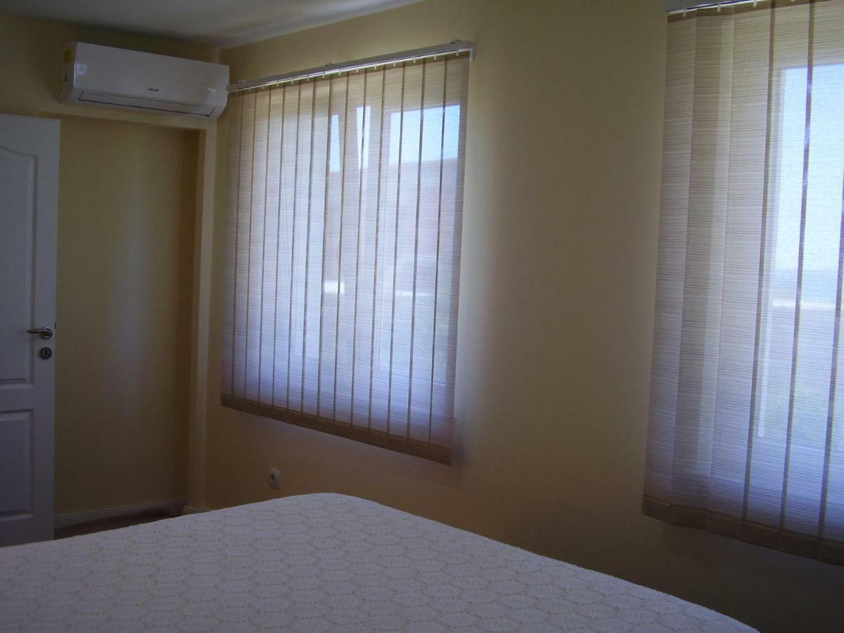 Water View Brand New Apartment, Short Stroll To Beach, Peaceful! Kosljun Exterior photo